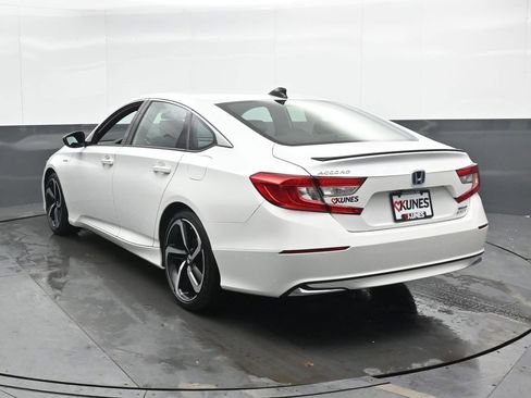 Used 2022 Honda Accord Sport image 11