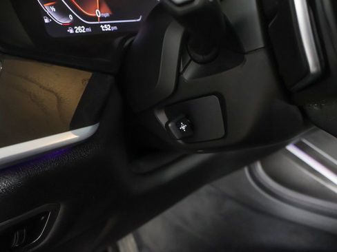 Used 2020 BMW X7 xDrive40i w/ Cold Weather Package image 42