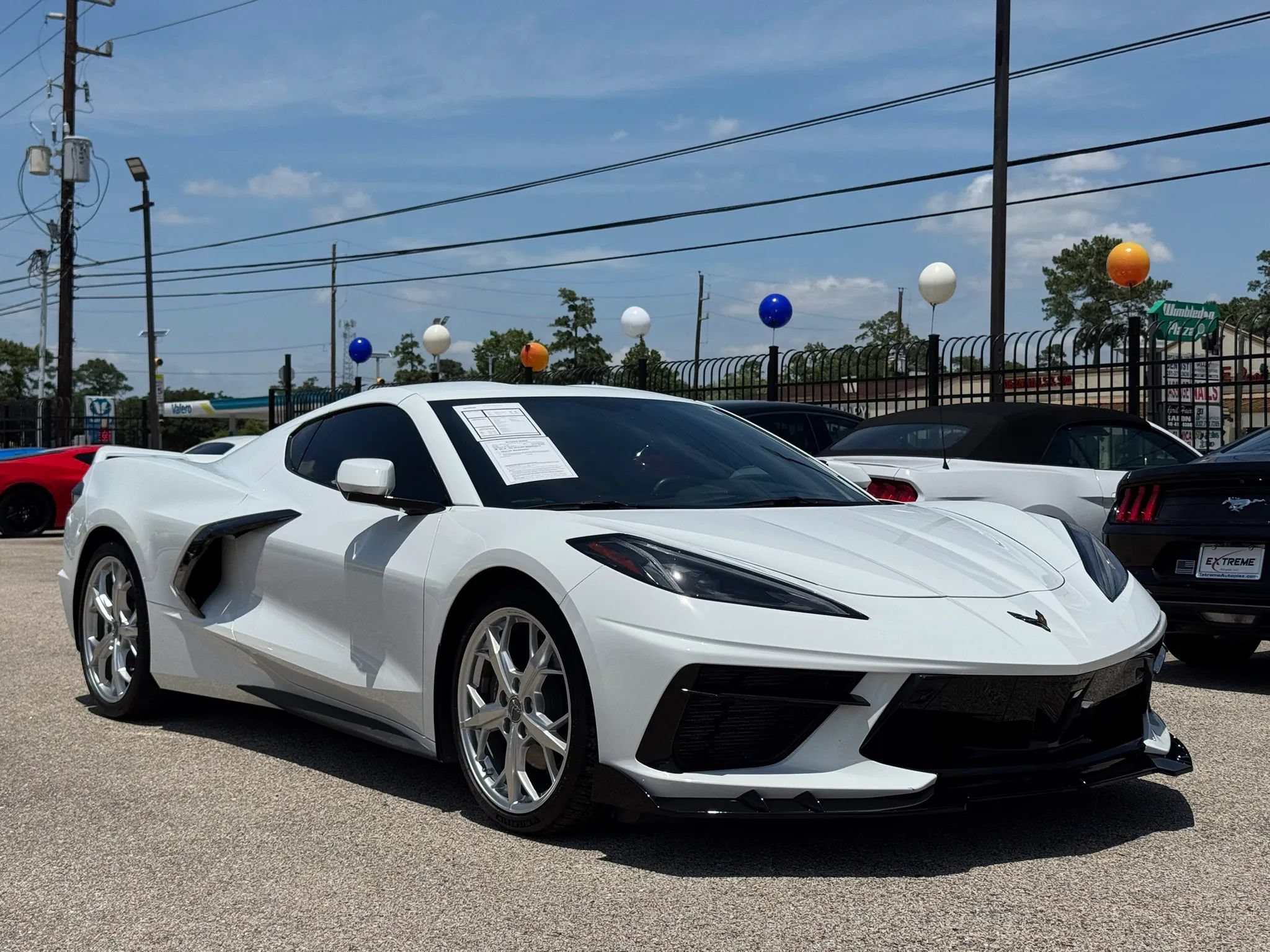 Used 2021 Chevrolet Corvette Stingray Preferred Cpe w/ Engine Appearance Package RWD image 7