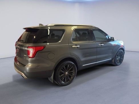 Used 2016 Ford Explorer Platinum AWD/4WD image 8