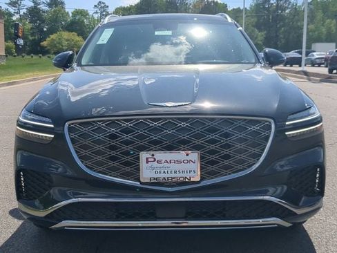 Used 2026 Genesis GV70 2.5T Select AWD/4WD image 8