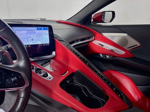 Used 2020 Chevrolet Corvette Stingray Preferred Conv w/ 2LT Preferred Equipment Group RWD image 27