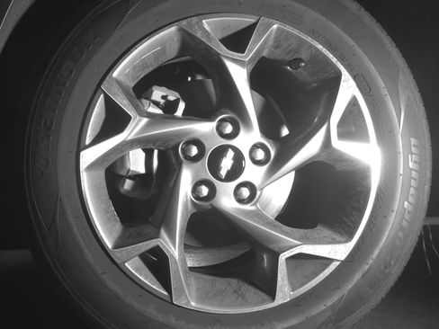 Used 2025 Chevrolet Trax LT w/ LT Convenience Package FWD image 12