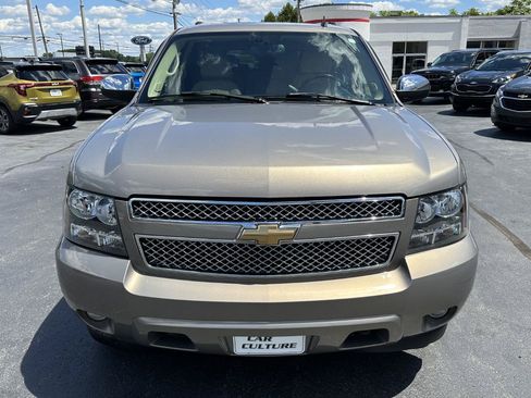 Used 2007 Chevrolet Tahoe LTZ w/ LTZ Preferred Equipment Group AWD/4WD image 6