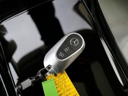 Used 2023 Mercedes-Benz EQE 500 4MATIC SUV image 74