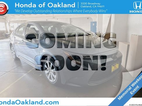 Used 2023 Toyota Corolla LE FWD image 1