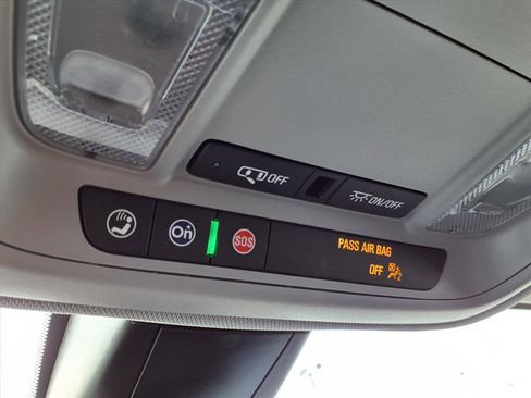 Used 2023 Chevrolet Blazer LT w/ Driver Confidence Package image 17