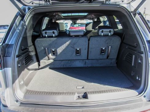 New 2026 GMC Acadia AT4 w/ Super Cruise Package image 11