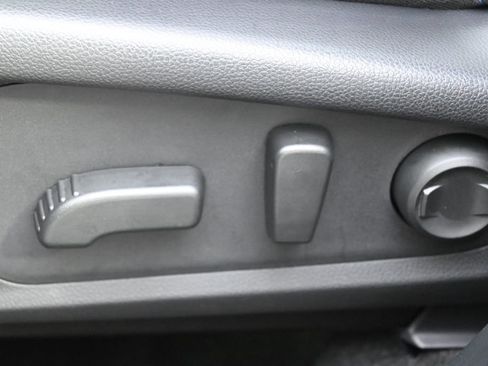 Used 2026 Subaru Forester Premium AWD/4WD image 10
