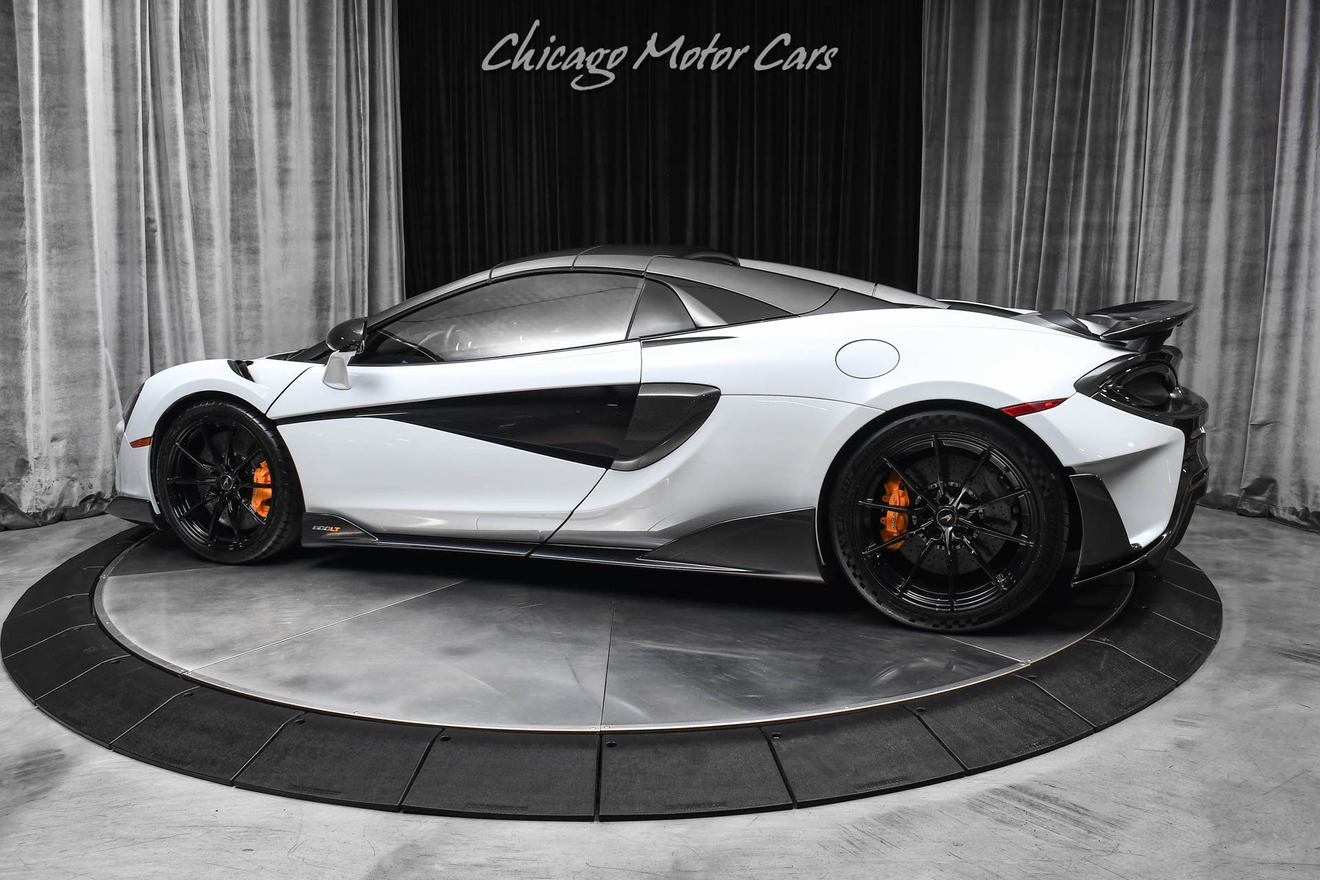 Used 2020 McLaren 600LT Spider RWD image 40