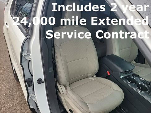 Used 2019 Ford Explorer XLT image 40