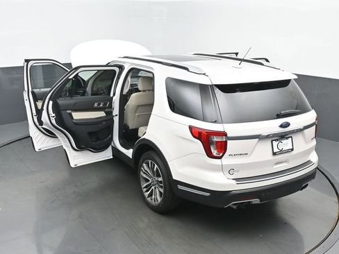 Used 2018 Ford Explorer Platinum AWD/4WD image 64