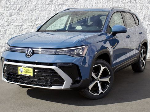 New 2026 Volkswagen Taos SEL AWD/4WD image 3