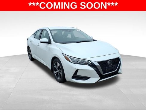 Used 2021 Nissan Sentra SV image 2