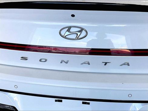 Used 2021 Hyundai Sonata Limited w/ Cargo Package image 28