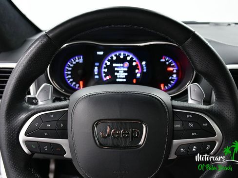 Used 2018 Jeep Grand Cherokee Trackhawk AWD/4WD image 30