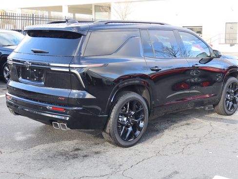 Used 2026 Chevrolet Traverse RS image 10