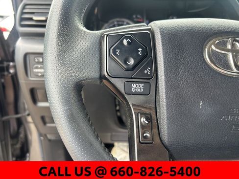 Used 2022 Toyota 4Runner TRD Off-Road Premium w/ TRD Black Wheel Package (TMS) AWD/4WD image 19