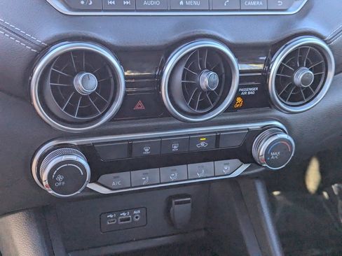 Certified 2023 Nissan Sentra SV image 24