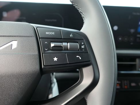 New 2025 Kia EV6 Light w/ Light LR Technology Package RWD image 15