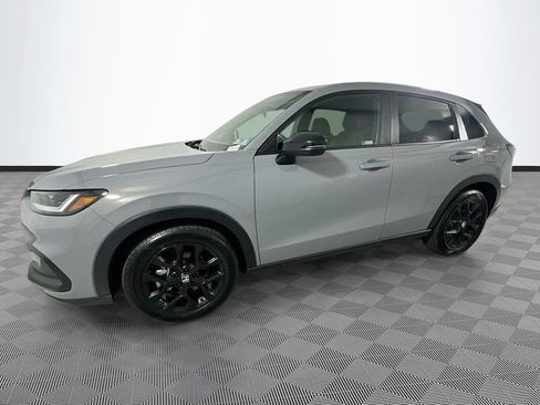Used 2024 Honda HR-V Sport image 4