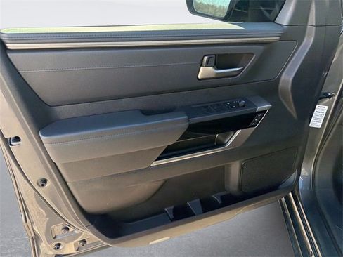Used 2023 Toyota Tundra Limited image 20