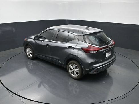 Used 2024 Nissan Kicks S FWD image 15