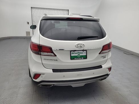 Used 2018 Hyundai Santa Fe Limited w/ Cargo Package FWD image 6