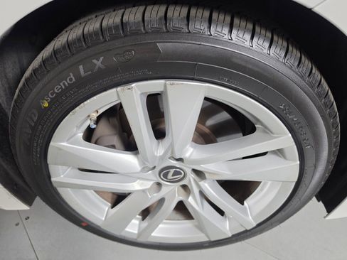 Used 2021 Lexus IS 300 w/ Comfort Package image 12