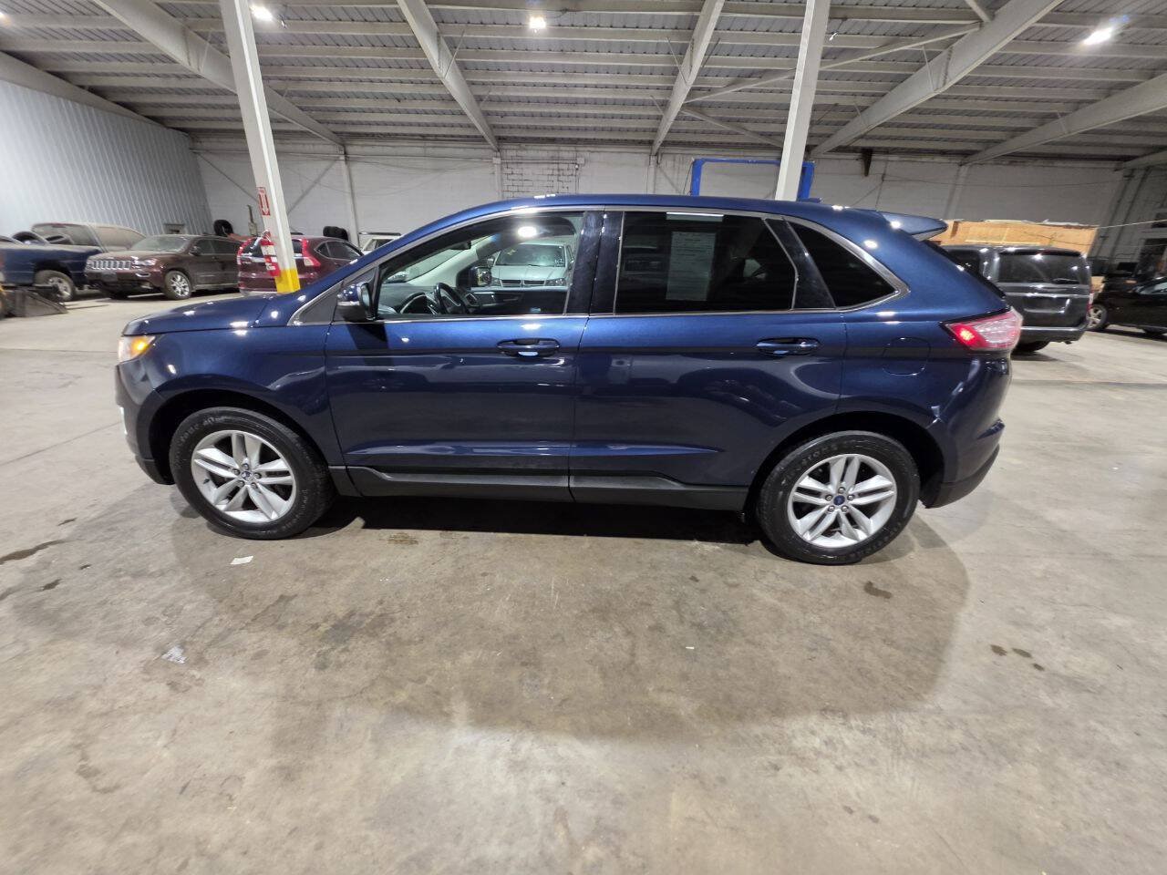 Used 2017 Ford Edge SEL w/ Equipment Group 201A AWD/4WD image 5