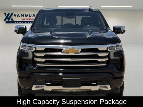 Used 2024 Chevrolet Silverado 1500 High Country AWD/4WD image 3