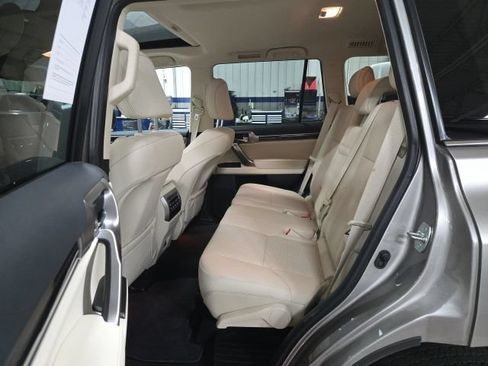 Used 2022 Lexus GX 460 Premium w/ Premium Plus Package AWD/4WD image 5