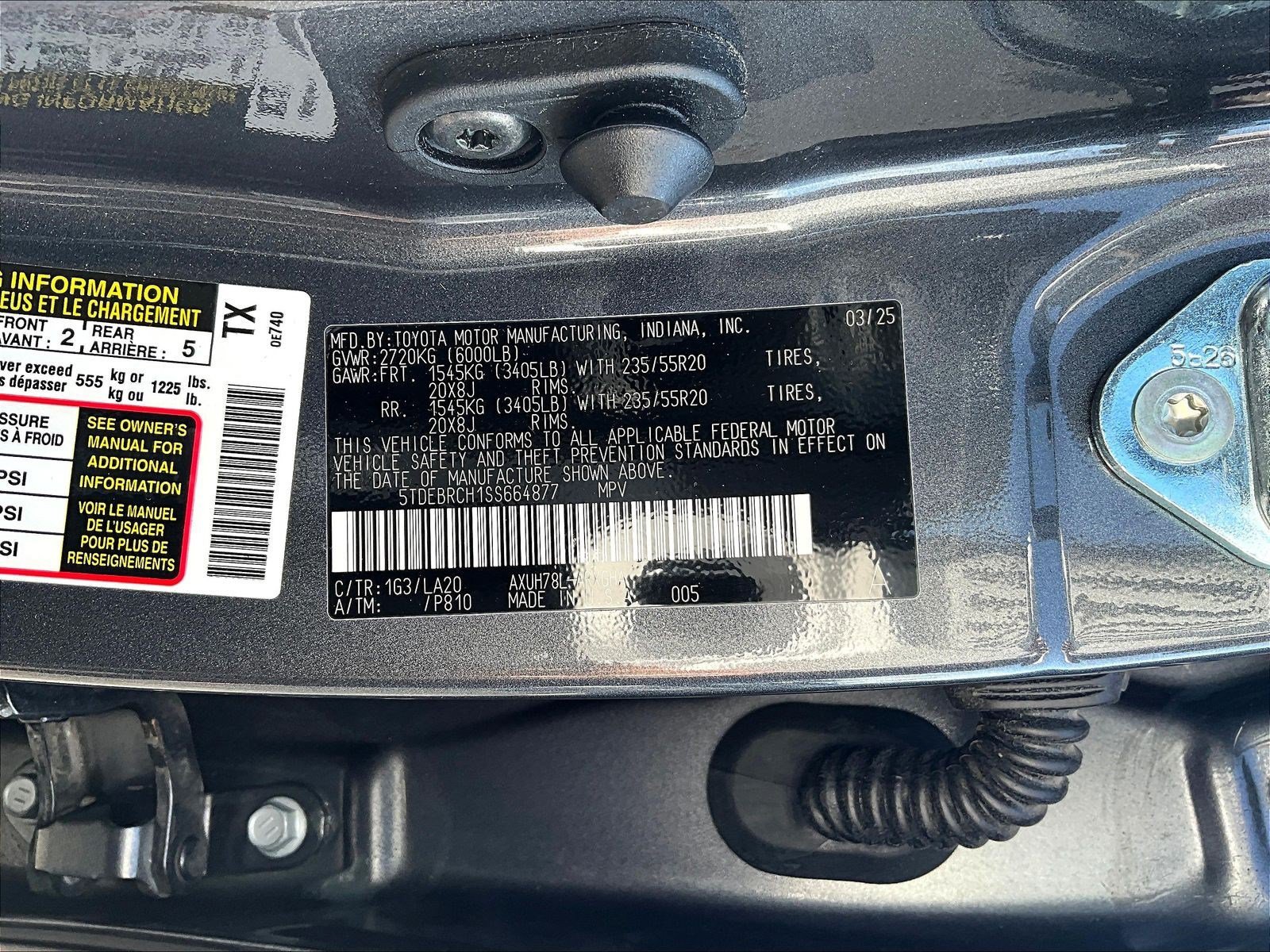 Used 2025 Toyota Highlander Platinum AWD/4WD image 19