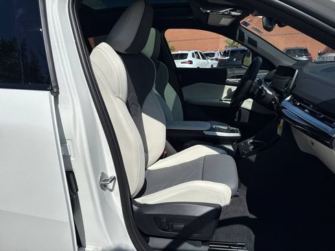 New 2026 BMW X2 xDrive28i w/ Technology Package AWD/4WD image 26