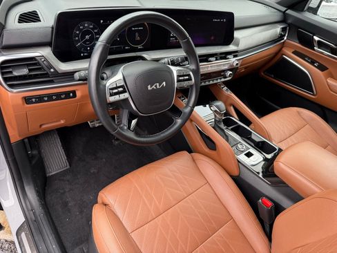 Used 2023 Kia Telluride SX X-Line image 11