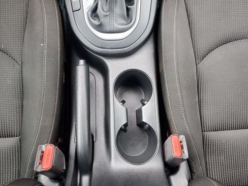 Used 2021 Kia Forte LXS FWD image 40