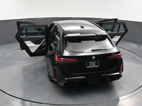 Used 2025 BMW M5 Touring image 38