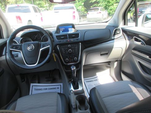 Used 2016 Buick Encore FWD image 27