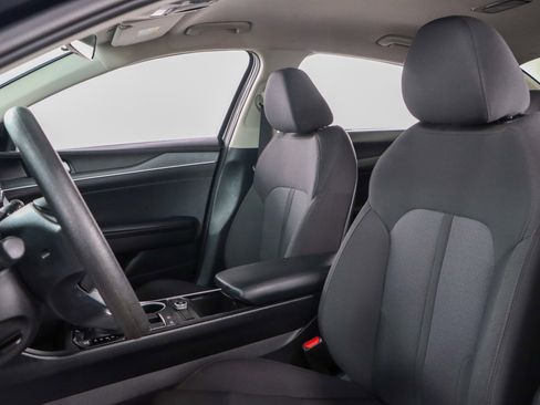 Used 2023 Kia K5 LXS image 23