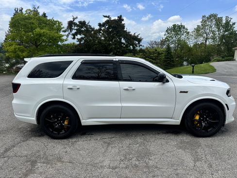 Used 2024 Dodge Durango SRT AWD/4WD image 2
