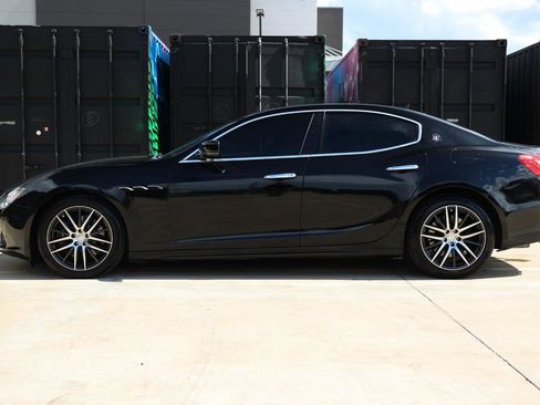 Used 2014 Maserati Ghibli S Q4 AWD/4WD image 3