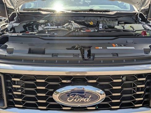 New 2025 Ford F350 Platinum image 17