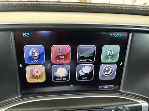 Used 2019 GMC Sierra 2500 SLT w/ Duramax Plus Package AWD/4WD image 13