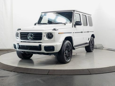 Certified 2025 Mercedes-Benz G 580 w/ EQ Technology image 3