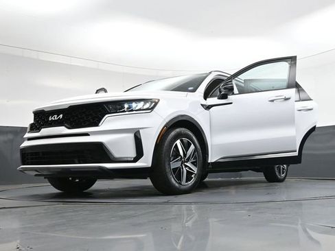 Used 2023 Kia Sorento S w/ Panoramic Sunroof Package image 41