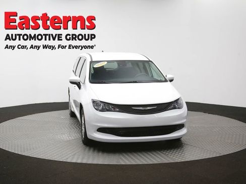 Used 2023 Chrysler Voyager LX FWD image 50