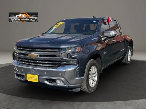 Used 2019 Chevrolet Silverado 1500 LTZ w/ LTZ Texas Edition image 3