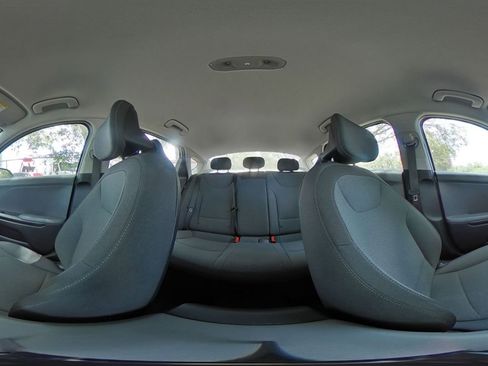 Used 2025 Kia K4 FWD image 79