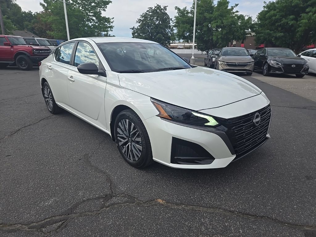 New 2026 Nissan Altima 2.5 SV AWD/4WD image 3