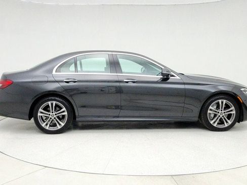 Used 2023 Mercedes-Benz E 350 4MATIC Sedan w/ Premium Package image 4